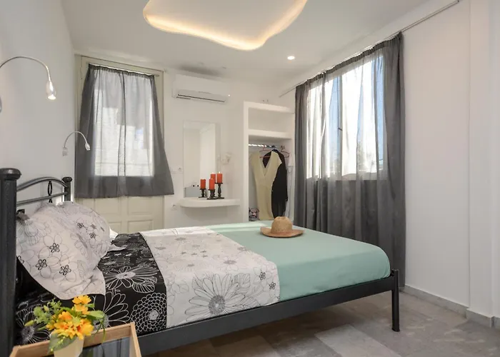 Depis Naxos * Naxos City